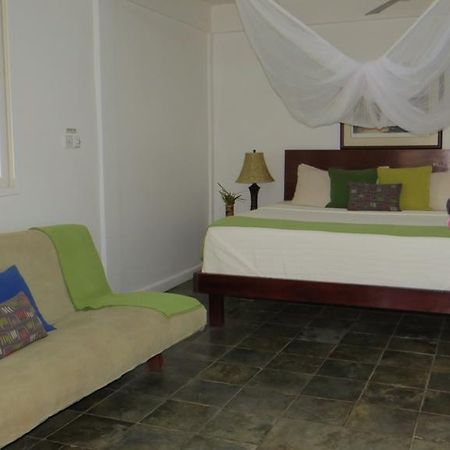 Hotel Calibishie Cove Extérieur photo