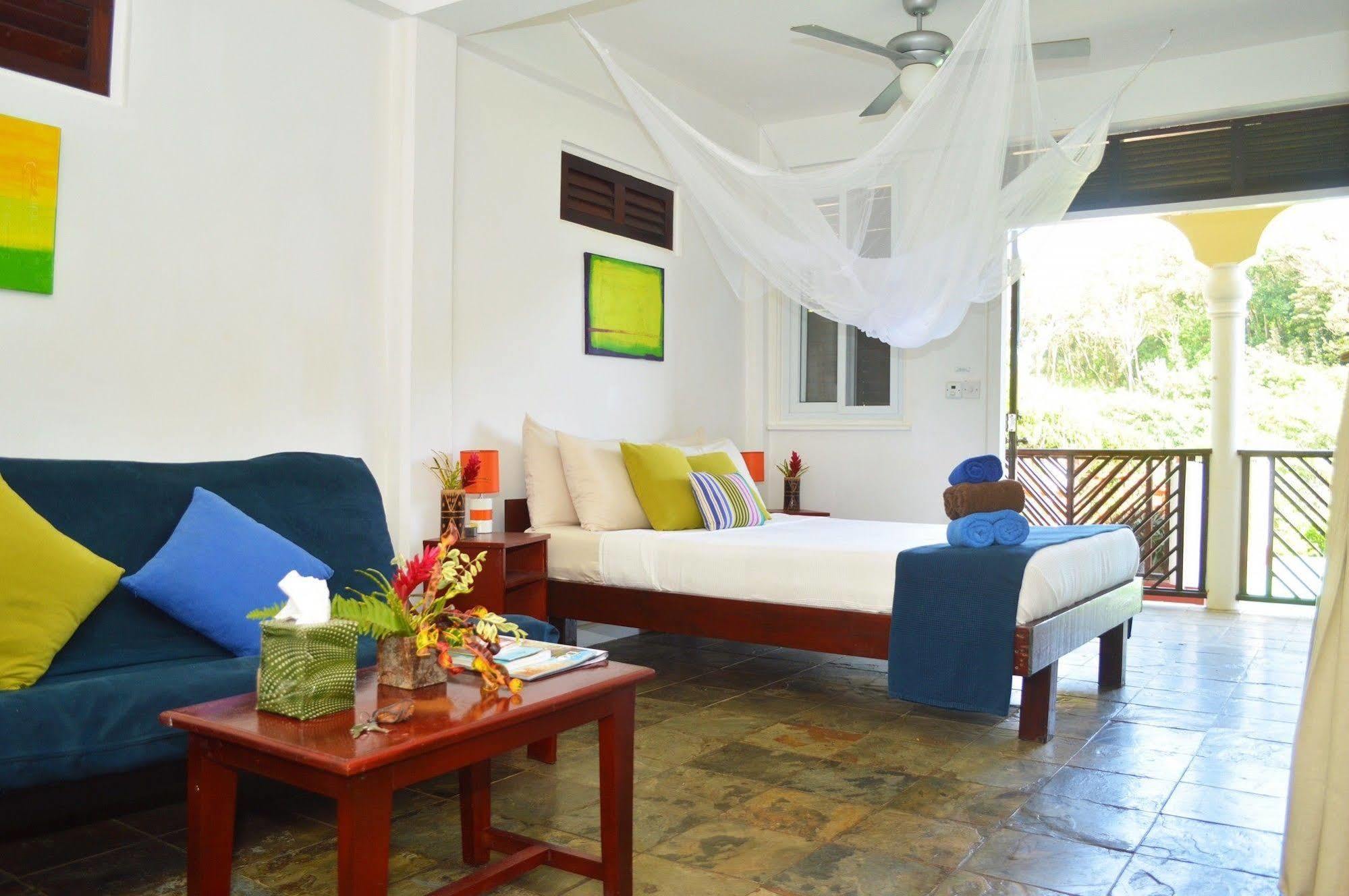 Hotel Calibishie Cove Extérieur photo